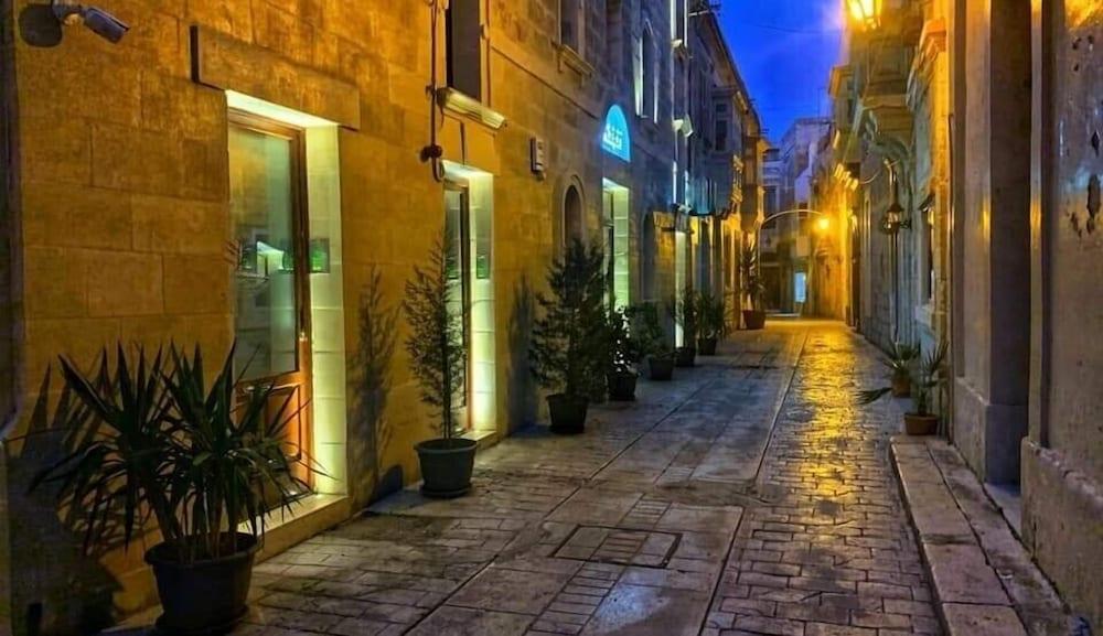 Adelphi Boutique Hotel Рабат Экстерьер фото